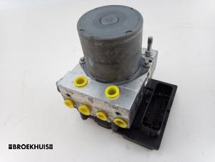 Gebruikte ABS Pomp Peugeot 3008 I (0U/HU) 1.6 VTI 16V Prijs € 175,00 Margeregeling aangeboden door Autobedrijf Broekhuis B.V.
