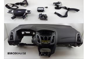 Gebruikte Airbag Set + Module Ford Focus 3 1.6 TDCi ECOnetic Prijs € 500,00 Margeregeling aangeboden door Autobedrijf Broekhuis B.V.