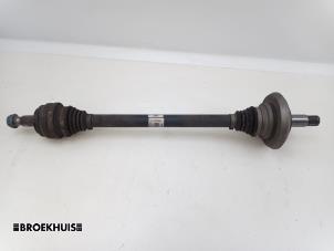 Gebruikte Steekas links-achter Mercedes C (W205) C-200d 1.6 Turbo 16V Prijs € 100,00 Margeregeling aangeboden door Autobedrijf Broekhuis B.V.