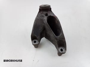 Gebruikte Motorrubber Audi Q5 (8RB) 2.0 TFSI 16V Quattro Prijs € 30,00 Margeregeling aangeboden door Autobedrijf Broekhuis B.V.