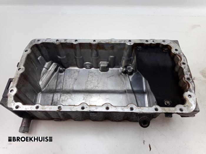 Gebruikte Carterpan Volvo V70 (BW) 2.0 D 16V Prijs € 50,00 Margeregeling aangeboden door Autobedrijf Broekhuis B.V.