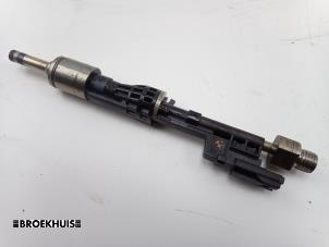 Gebruikte Injector (benzine injectie) BMW 1 serie (F20) M135i xDrive 3.0 24V Prijs € 50,00 Margeregeling aangeboden door Autobedrijf Broekhuis B.V.