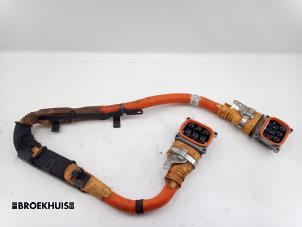 Gebruikte HV kabel (hoog voltage) BMW X5 (F15) xDrive 40e PHEV 2.0 Prijs € 125,00 Margeregeling aangeboden door Autobedrijf Broekhuis B.V.