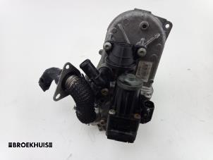 Gebruikte EGR koeler Opel Corsa D 1.3 CDTi 16V ecoFLEX Prijs € 75,00 Margeregeling aangeboden door Autobedrijf Broekhuis B.V.