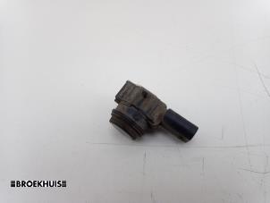 Gebruikte PDC Sensor BMW 4 serie Gran Coupe (F36) 420d 2.0 16V Prijs € 25,00 Margeregeling aangeboden door Autobedrijf Broekhuis B.V.