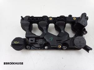 Gebruikte Kleppendeksel Peugeot 208 II (UB/UH/UP) 1.5 BlueHDi 100 Prijs € 70,00 Margeregeling aangeboden door Autobedrijf Broekhuis B.V.