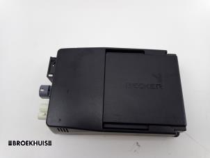 Gebruikte Module Navigatie Mercedes C (C204) 1.8 C-180 CGI 16V BlueEfficiency Prijs € 275,00 Margeregeling aangeboden door Autobedrijf Broekhuis B.V.