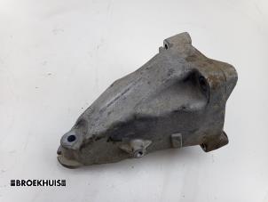 Gebruikte Motorrubber Mercedes C Estate (S205) C-350 e 2.0 16V Prijs € 20,00 Margeregeling aangeboden door Autobedrijf Broekhuis B.V.