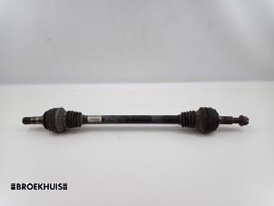 Gebruikte Steekas links-achter Porsche Cayenne II (92A) 3.0 D V6 24V Prijs € 75,00 Margeregeling aangeboden door Autobedrijf Broekhuis B.V.