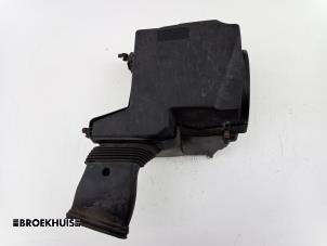 Gebruikte Luchtfilterhuis Ford Focus 2 Wagon 1.6 TDCi 16V 100 Prijs € 30,00 Margeregeling aangeboden door Autobedrijf Broekhuis B.V.