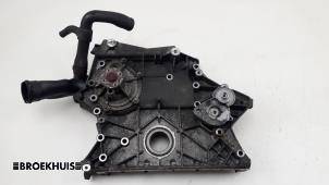 Gebruikte Distributiedeksel Mercedes C (C204) 1.8 C-180 CGI 16V BlueEfficiency Prijs € 75,00 Margeregeling aangeboden door Autobedrijf Broekhuis B.V.