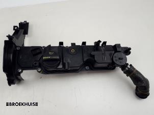 Gebruikte Kleppendeksel Volvo V40 (MV) 1.6 D2 Prijs € 20,00 Margeregeling aangeboden door Autobedrijf Broekhuis B.V.