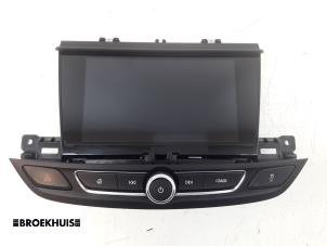 Gebruikte Display Multi Media regelunit Opel Insignia Sports Tourer 1.5 Turbo 16V 165 Prijs € 400,00 Margeregeling aangeboden door Autobedrijf Broekhuis B.V.
