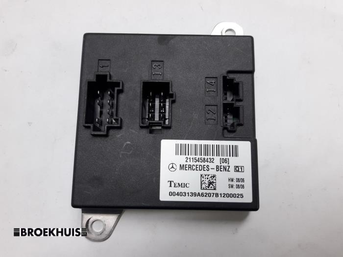 Gebruikte Bodycontrol Module Mercedes E (W211) 2.2 E-220 CDI 16V Prijs € 35,00 Margeregeling aangeboden door Autobedrijf Broekhuis B.V.