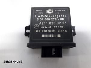 Gebruikte Computer Verlichting Mercedes E (W211) 5.0 E-500 V8 24V Prijs € 20,00 Margeregeling aangeboden door Autobedrijf Broekhuis B.V.