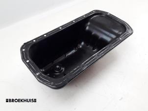 Gebruikte Carterpan Peugeot 5008 I (0A/0E) 1.6 HDiF 16V Prijs € 30,00 Margeregeling aangeboden door Autobedrijf Broekhuis B.V.