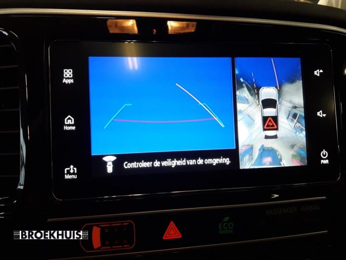 Navigatie Systeem van een Mitsubishi Outlander (GF/GG) 2.0 16V 4x2 2020