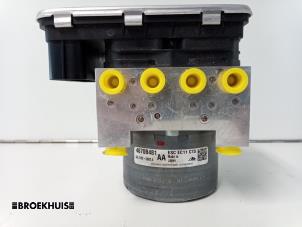 Gebruikte ABS Pomp Mitsubishi Outlander (GF/GG) 2.0 16V 4x2 Prijs € 250,00 Margeregeling aangeboden door Autobedrijf Broekhuis B.V.