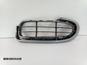 Gebruikte Bumper Rooster Porsche Boxster (986) 3.2 S 24V Prijs € 100,00 Margeregeling aangeboden door Autobedrijf Broekhuis B.V.
