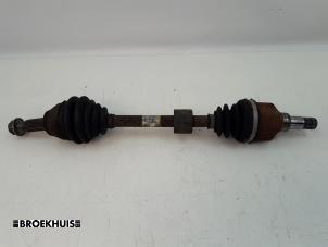 Gebruikte Homokineetas links-voor Ford Fiesta 6 (JA8) 1.6 TDCi 16V 95 Prijs € 30,00 Margeregeling aangeboden door Autobedrijf Broekhuis B.V.