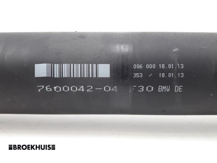 Tussenas van een BMW 3 serie Touring (F31) 320d 2.0 16V 2013