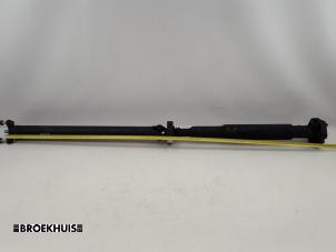 Tussenas van een BMW 3 serie Touring (F31) 320d 2.0 16V 2013