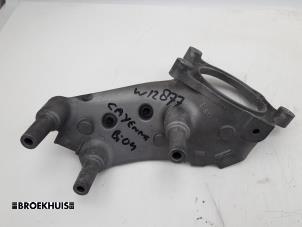 Gebruikte Steun (diversen) Porsche Cayenne (9PA) 4.5 S V8 32V Prijs € 35,00 Margeregeling aangeboden door Autobedrijf Broekhuis B.V.