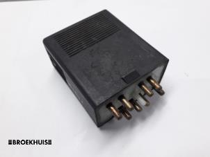 Gebruikte Relais Mercedes C (W202) 1.8 C-180 16V Prijs € 20,00 Margeregeling aangeboden door Autobedrijf Broekhuis B.V.