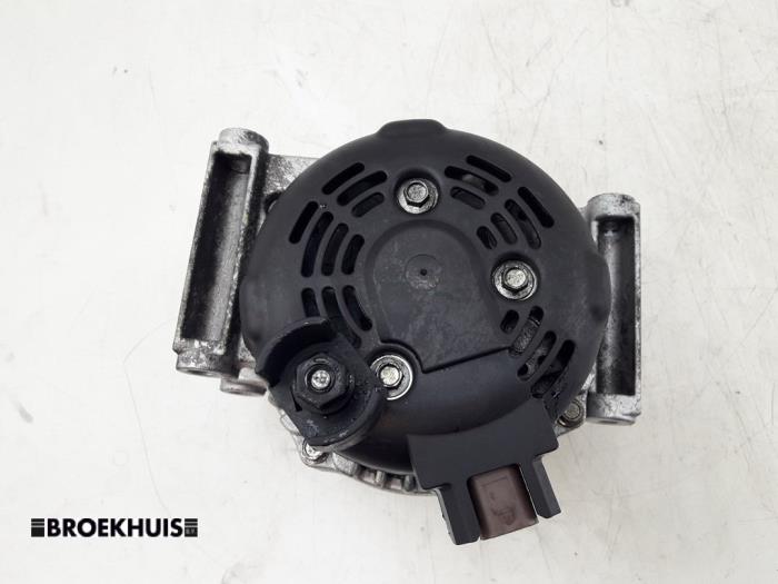 Dynamo van een Opel Astra K 1.6 CDTI 136 16V 2018