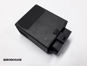 Gebruikte Computer Verlichting Mercedes Vito (638.0) 2.2 CDI 112 16V Prijs € 24,20 Inclusief btw aangeboden door Autobedrijf Broekhuis B.V.