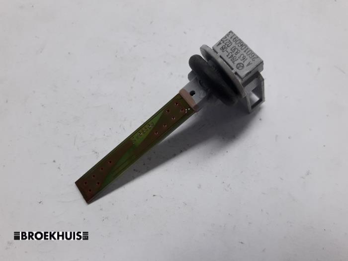 Gebruikte Sensor Temperatuur binnen Mercedes ML II (164/4JG) 3.0 ML-320 CDI 4-Matic V6 24V Prijs € 15,00 Margeregeling aangeboden door Autobedrijf Broekhuis B.V.
