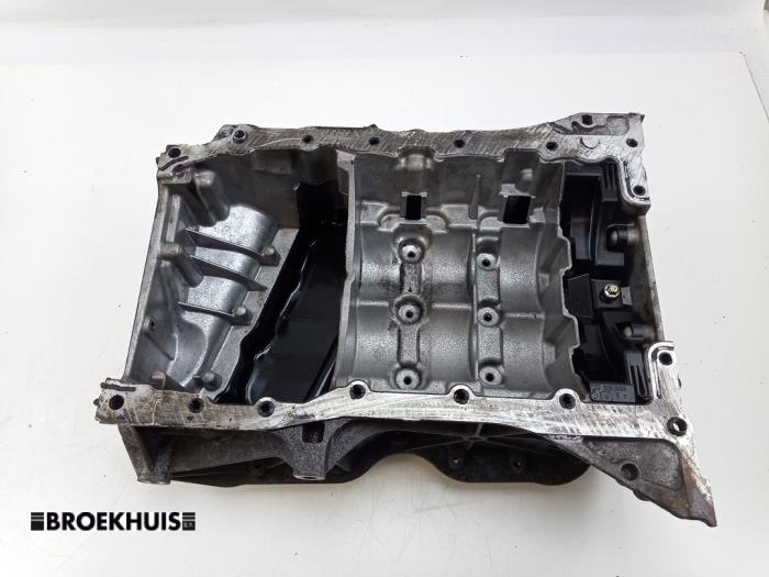 Gebruikte Carterpan Renault Master III (FV) 2.3 dCi 100 16V FWD Prijs € 90,75 Inclusief btw aangeboden door Autobedrijf Broekhuis B.V.