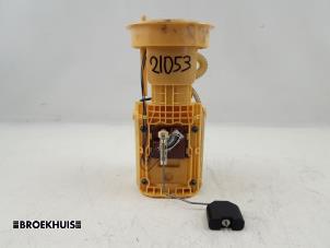 Gebruikte Tank element Pomp Volkswagen Transporter/Caravelle T5 2.0 TDI DRF Prijs € 54,45 Inclusief btw aangeboden door Autobedrijf Broekhuis B.V.