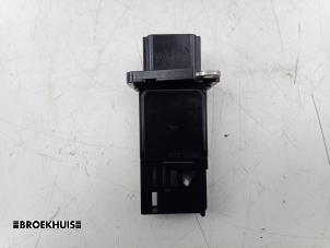 Gebruikte Luchtmassameter Renault Koleos I 2.5 16V Prijs € 15,00 Margeregeling aangeboden door Autobedrijf Broekhuis B.V.