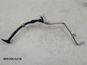 Gebruikte Brandstofleiding Mercedes C (W205) C-200d 1.6 Turbo 16V Prijs € 40,00 Margeregeling aangeboden door Autobedrijf Broekhuis B.V.