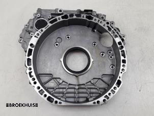 Gebruikte Distributiedeksel Mercedes C (W205) C-200d 1.6 Turbo 16V Prijs € 100,00 Margeregeling aangeboden door Autobedrijf Broekhuis B.V.