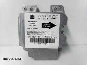 Gebruikte Airbag Module Opel Omega B Caravan (21/22/23) 2.5 TD Prijs € 20,00 Margeregeling aangeboden door Autobedrijf Broekhuis B.V.