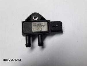 Gebruikte Roetfilter sensor Peugeot 407 SW (6E) 2.0 HDiF 16V Prijs € 20,00 Margeregeling aangeboden door Autobedrijf Broekhuis B.V.