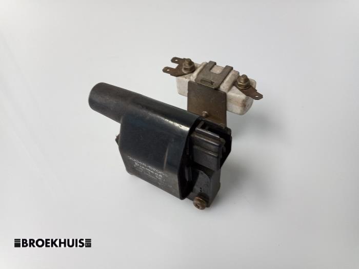 Gebruikte Bobine Daihatsu Charade (G100/101/102/112) 1.0 TS,CS Special Prijs € 10,00 Margeregeling aangeboden door Autobedrijf Broekhuis B.V.