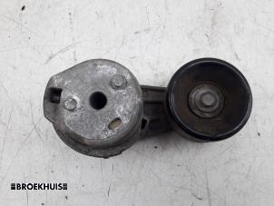 Spanner multiriem van een Land Rover Range Rover Sport (LS) 4.2 V8 32V Supercharged 2005