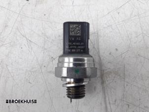 Gebruikte Oliedruk sensor Volkswagen Golf VII (AUA) 1.0 TSI 12V BlueMotion Prijs € 30,00 Margeregeling aangeboden door Autobedrijf Broekhuis B.V.