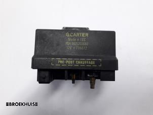 Gebruikte Gloeirelais Peugeot Expert (222/224) 1.9D Prijs € 10,00 Margeregeling aangeboden door Autobedrijf Broekhuis B.V.