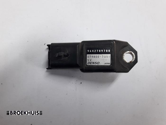 Gebruikte Map Sensor (inlaatspruitstuk) Peugeot Expert (222/224) 2.0 HDi 110 Prijs € 10,00 Margeregeling aangeboden door Autobedrijf Broekhuis B.V.