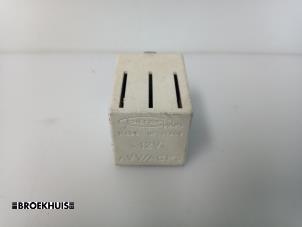 Gebruikte Relais Peugeot Expert (222/224) 1.9TD Prijs € 5,00 Margeregeling aangeboden door Autobedrijf Broekhuis B.V.