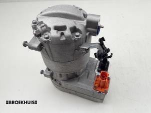 Gebruikte Aircopomp Volkswagen ID.3 (E11/E12) First, Life, Pro 58 kWh Prijs € 275,00 Margeregeling aangeboden door Autobedrijf Broekhuis B.V.