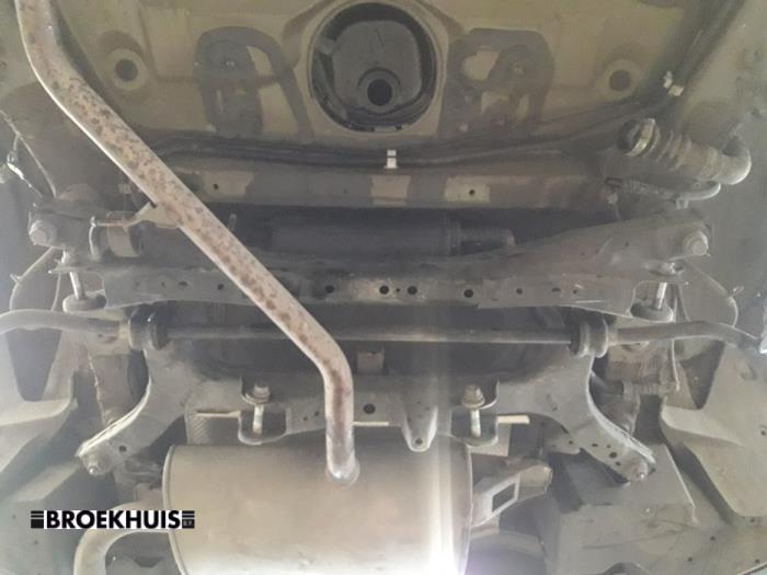 Gebruikte Subframe Toyota C-HR (X1,X5) 1.8 16V Hybrid Prijs € 250,00 Margeregeling aangeboden door Autobedrijf Broekhuis B.V.