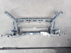 Gebruikte Subframe Volkswagen Golf VII Variant (AUVV) 2.0 TDI 150 16V Prijs € 75,00 Margeregeling aangeboden door Autobedrijf Broekhuis B.V.