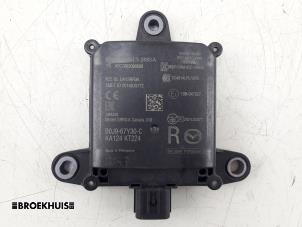 Gebruikte Dode hoek sensor Mazda CX-30 (DM) 2.0 e-SkyActiv X 186 16V Prijs € 275,00 Margeregeling aangeboden door Autobedrijf Broekhuis B.V.