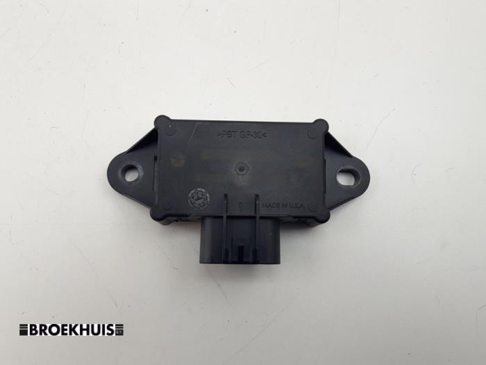 Gebruikte Brandstofpomp module Chrysler Pacifica 3.6 V6 24V Prijs € 75,00 Margeregeling aangeboden door Autobedrijf Broekhuis B.V.