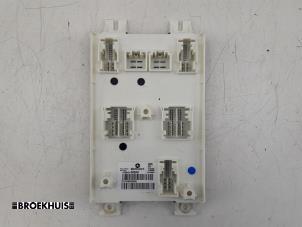 Gebruikte Module Bodycontrol Chrysler Pacifica 3.6 V6 24V Prijs € 175,00 Margeregeling aangeboden door Autobedrijf Broekhuis B.V.